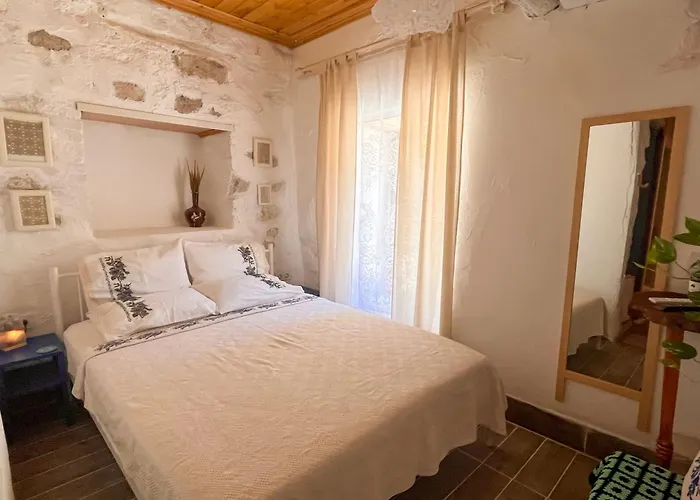Esket Hotel *